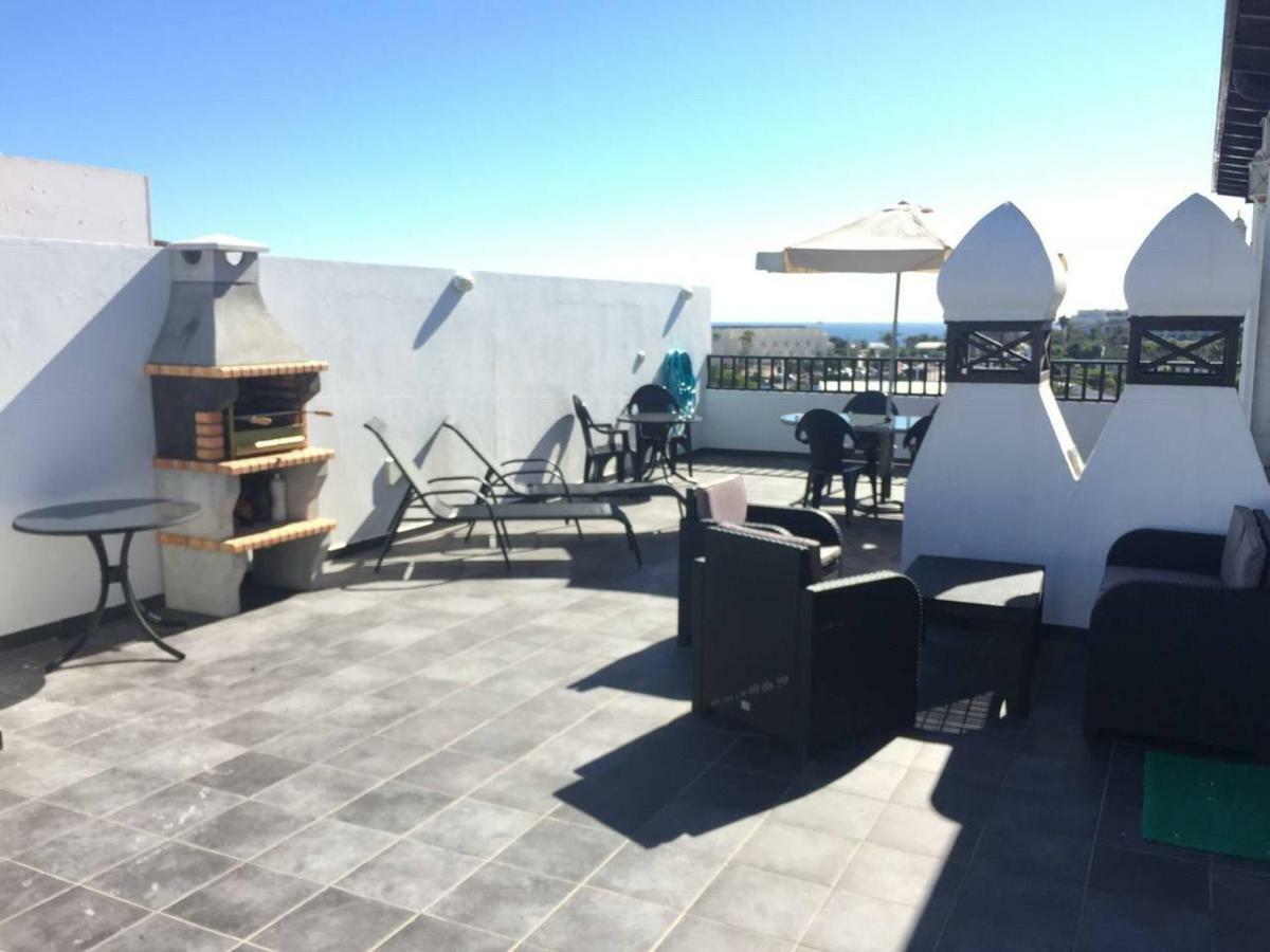 Daruma Apartments 3-Bedroom Penthouse With Sea Views コスタ・テギセ エクステリア 写真