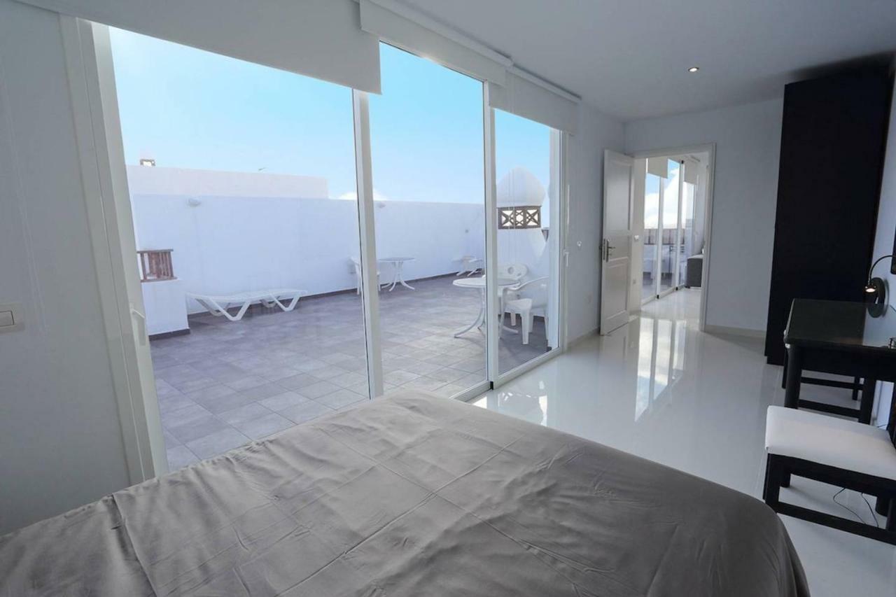 Daruma Apartments 3-Bedroom Penthouse With Sea Views コスタ・テギセ エクステリア 写真